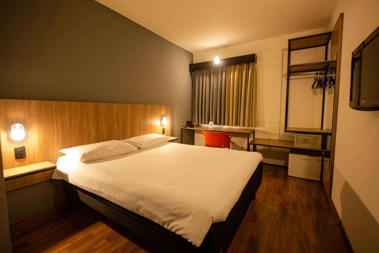 Ibis Betim Hotel Exterior photo