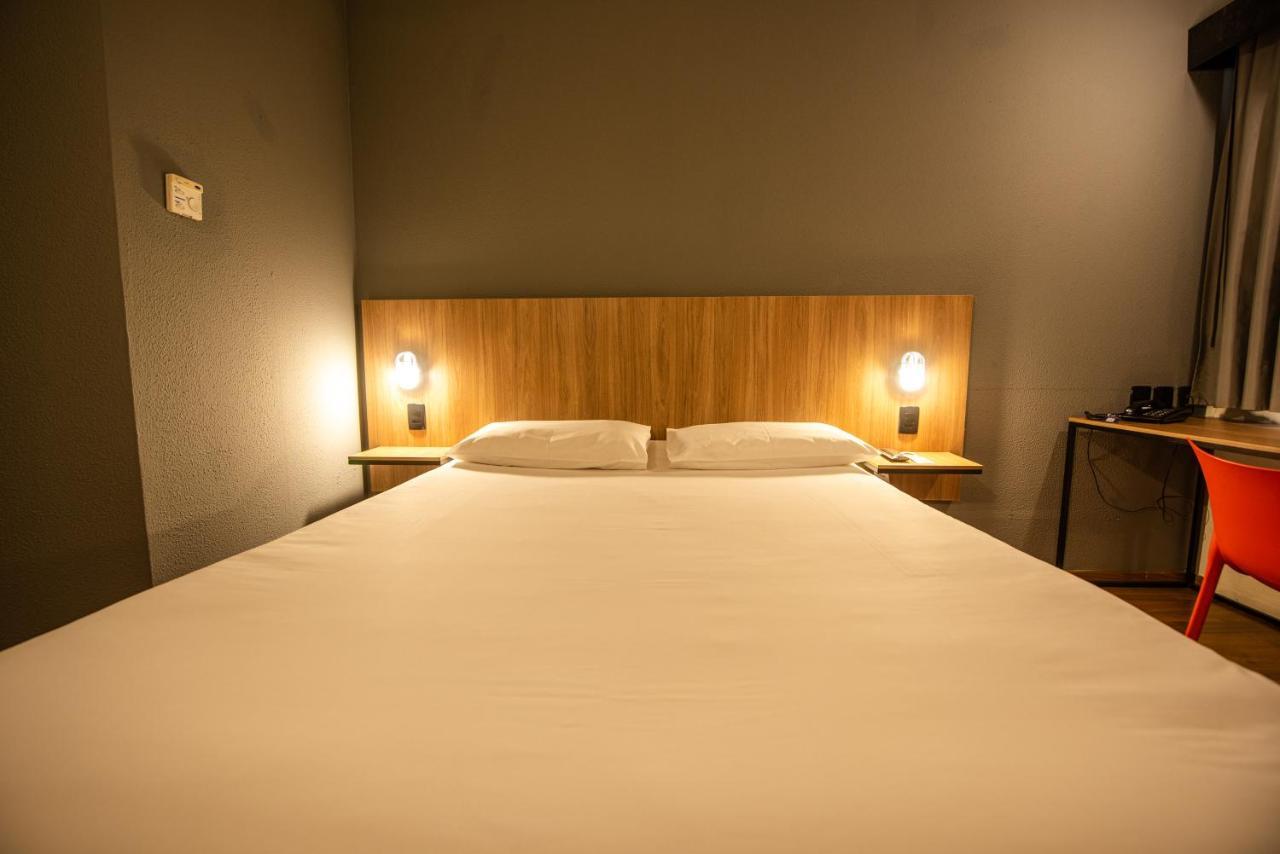 Ibis Betim Hotel Exterior photo